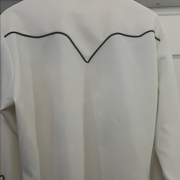 Ely Cattleman White Western Embroidered Shirt - Picture 6 of 6